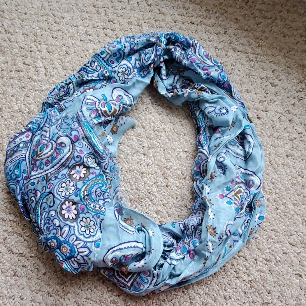 Vera Bradley scarf